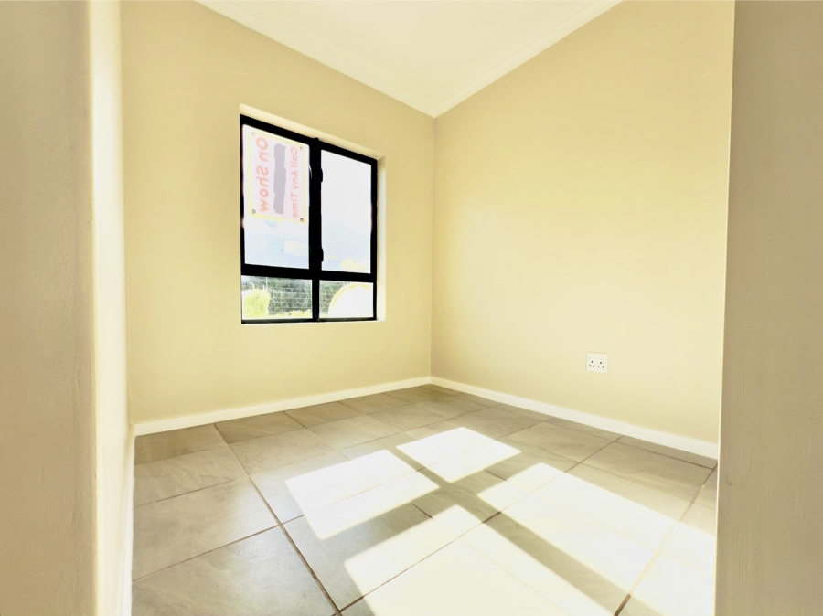 2 Bedroom Property for Sale in Onrus Western Cape